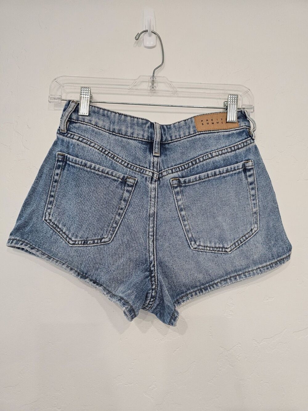 Pacsun Women’s High Rise Festival Short Size 25 - Picture 3 of 8
